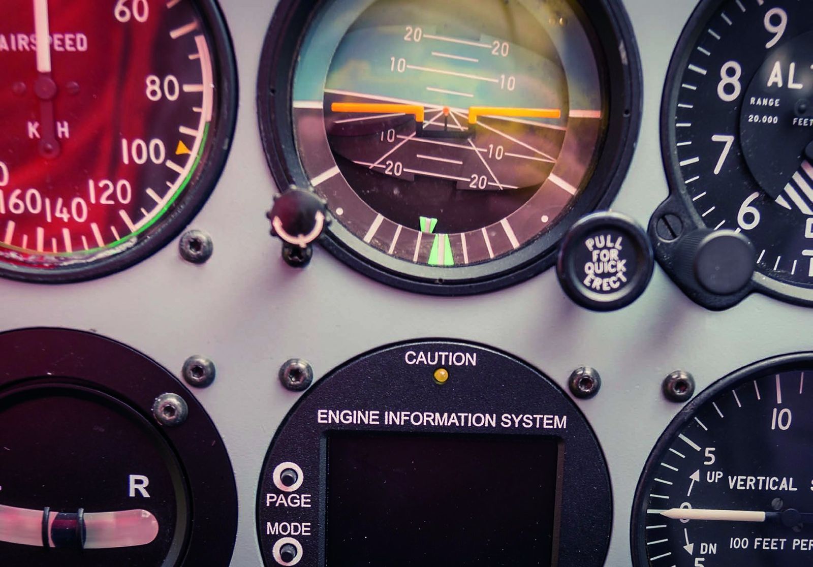 Instrumente im Cockpit